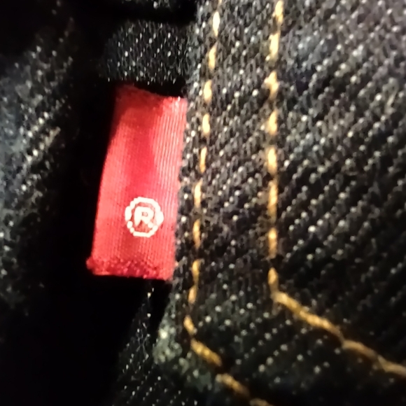 Levi's Jean Jacket Womens Medium Size Dark Blue - Picture 10 of 13